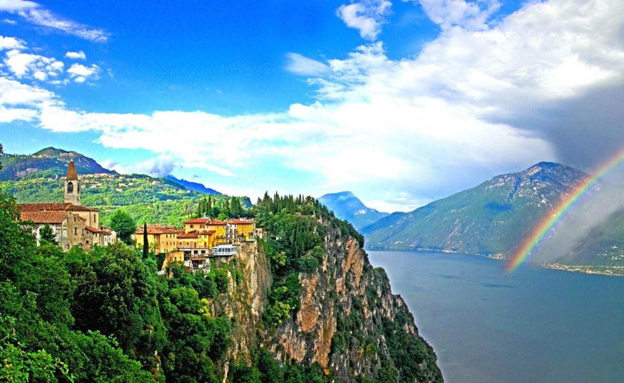 Villetta Sogno Sul Lago By Gardadomusmea Tremosine Exterior foto